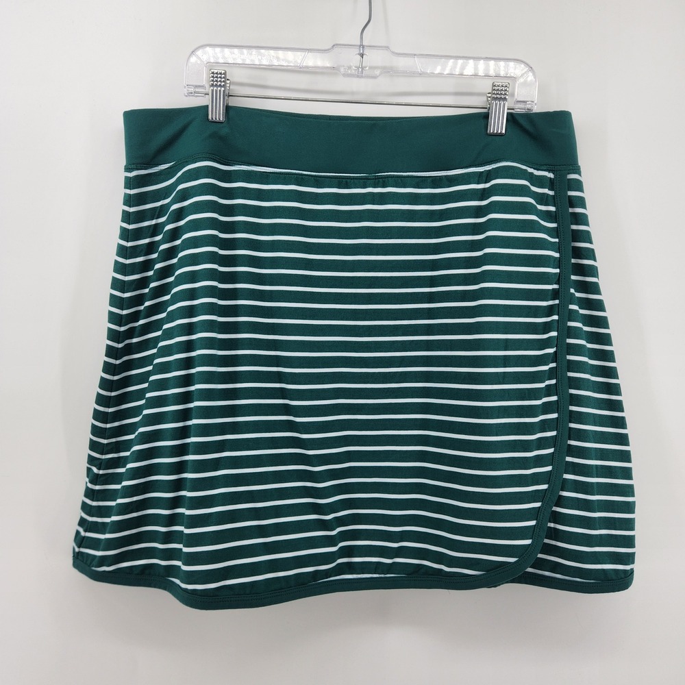 Cuddl Duds Women's XL Skort Green‎ White Striped Athleisure Golf Tennis